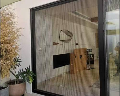 Pleated mosquito net solutions for modern homes